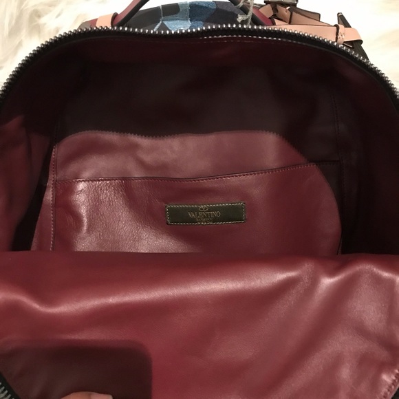 Valentino - Picture 5 of 10